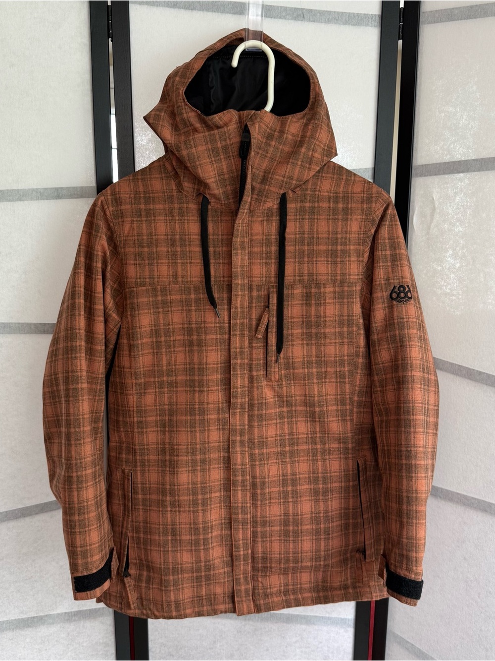 686 SixEightSix Women's Insulated Ski/Snowboard Jacket – Rust Orange Plaid – S